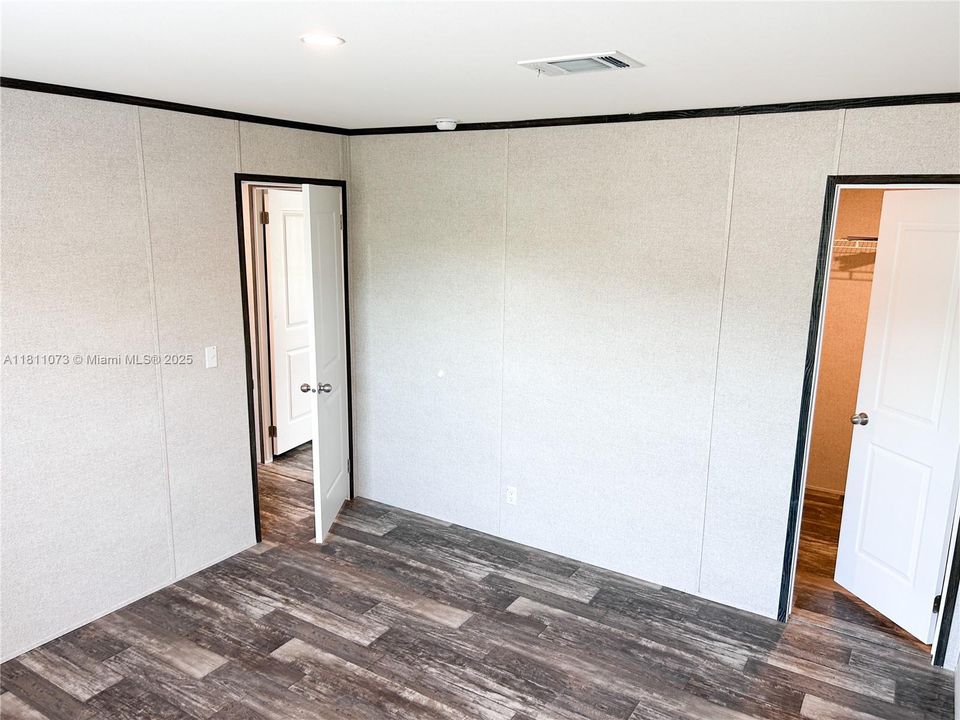 最近售出: $239,900 (3 贝兹, 2 浴室, 1494 平方英尺)