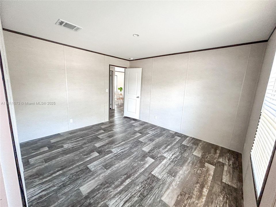 最近售出: $239,900 (3 贝兹, 2 浴室, 1494 平方英尺)