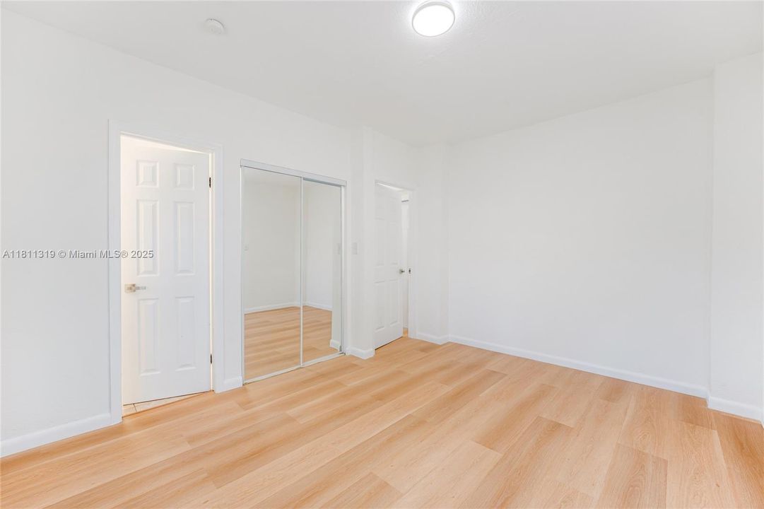 最近售出: $480,000 (3 贝兹, 2 浴室, 1218 平方英尺)