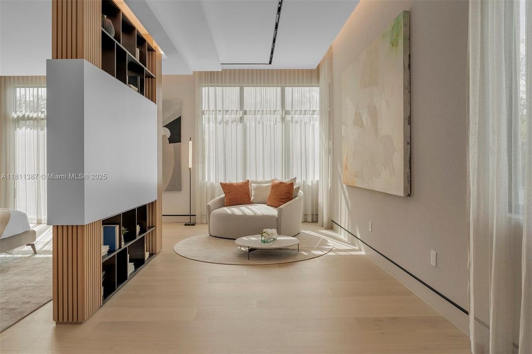 В аренду: $49,500 (8 спален, 8 ванн, 9376 Квадратных фут)