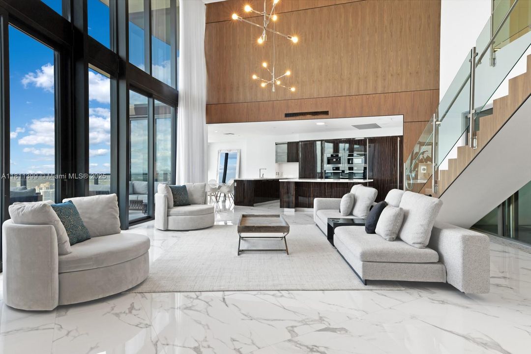 For Sale: $5,850,000 (3 beds, 4 baths, 3130 Square Feet)