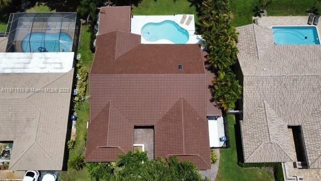 Active With Contract: $858,000 (4 beds, 2 baths, 2219 Square Feet)