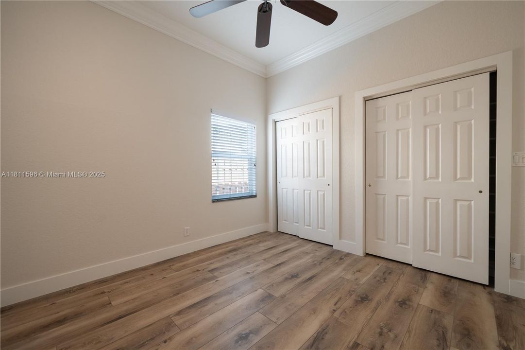 Recently Sold: $929,000 (4 beds, 2 baths, 2276 Square Feet)