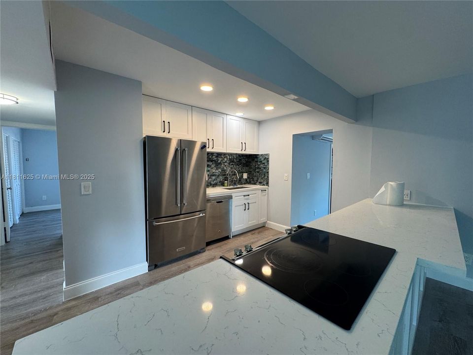 Recently Rented: $3,100 (3 beds, 1 baths, 1130 Square Feet)