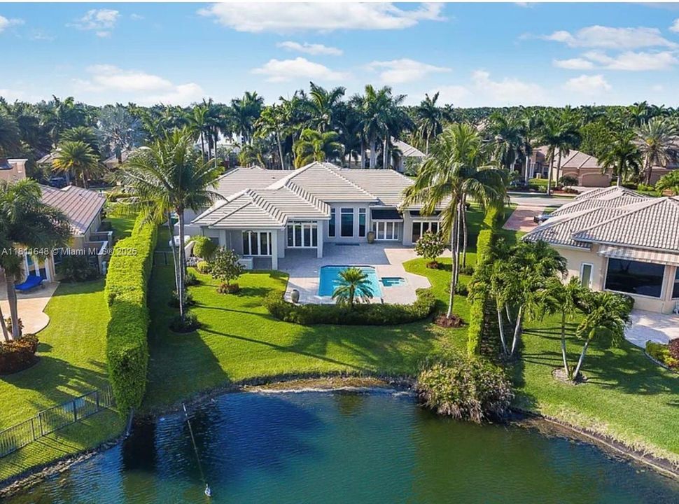 待售: $3,900,000 (5 贝兹, 5 浴室, 4703 平方英尺)