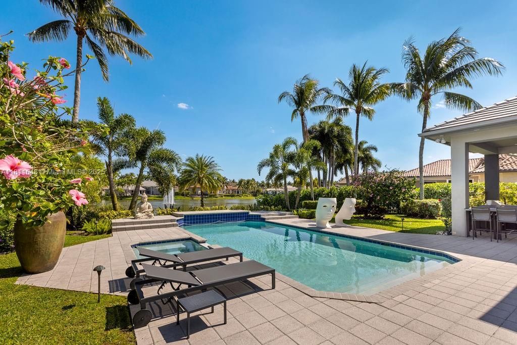 待售: $3,900,000 (5 贝兹, 5 浴室, 4703 平方英尺)