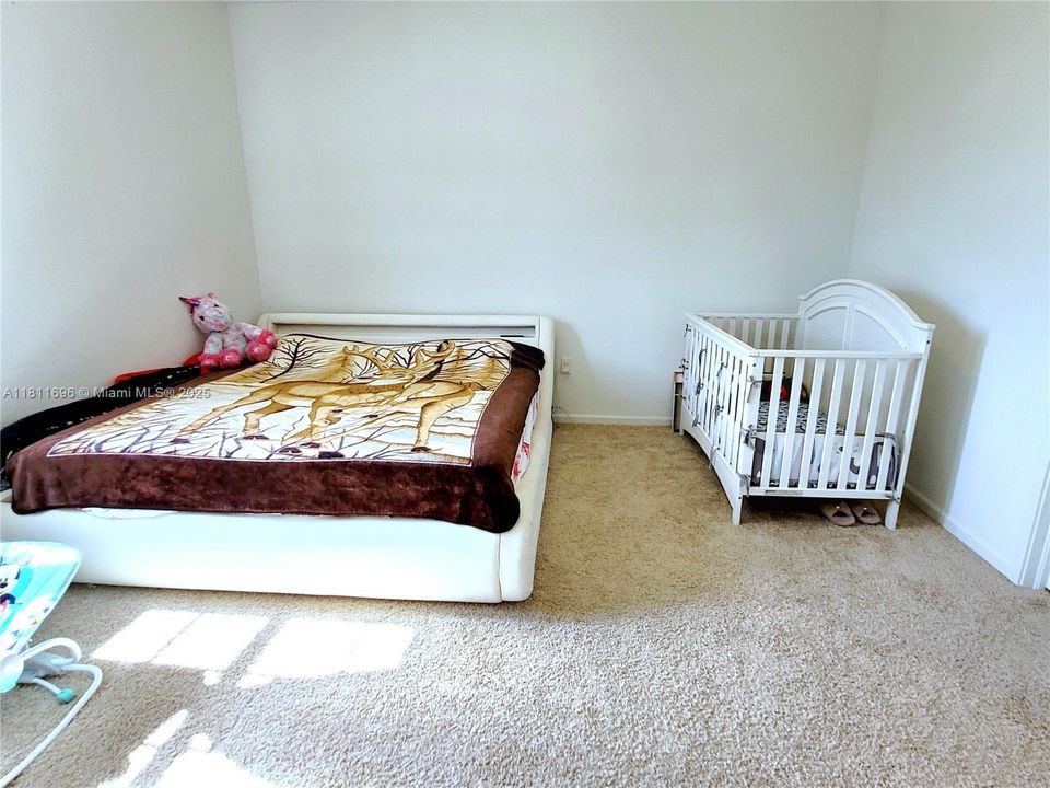 待售: $360,000 (3 贝兹, 2 浴室, 1466 平方英尺)