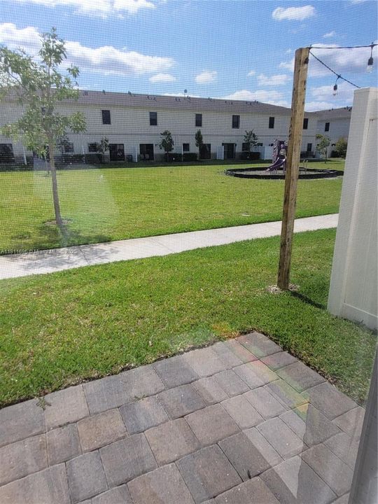 待售: $360,000 (3 贝兹, 2 浴室, 1466 平方英尺)