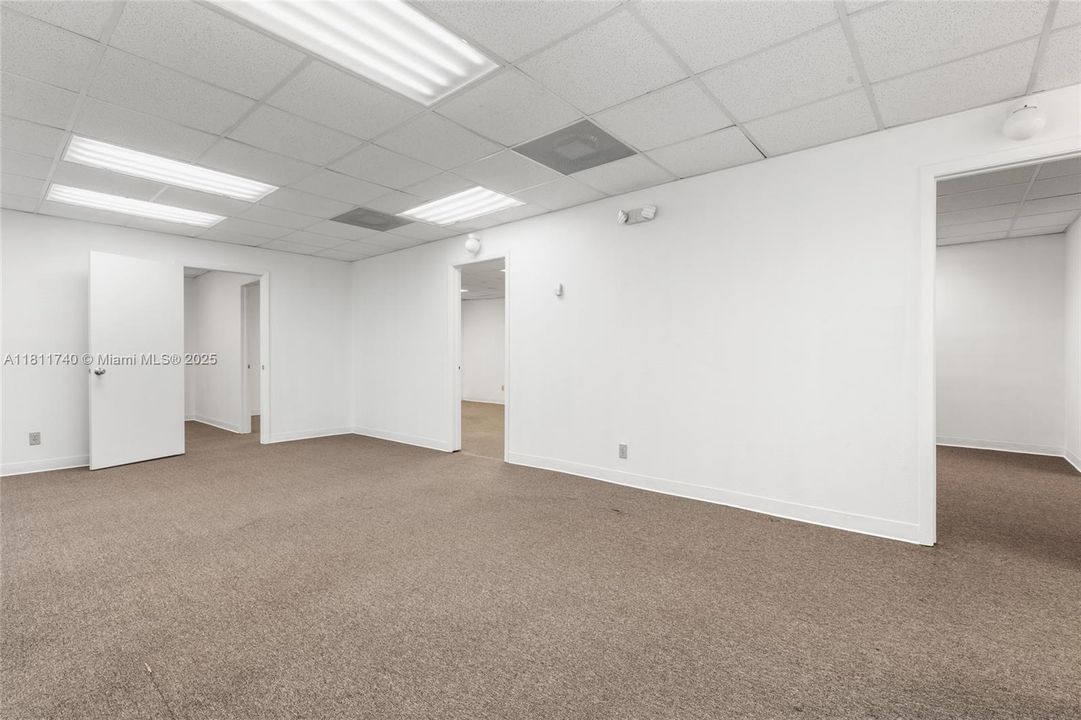 Недавно продано: $7,200,000 (0 спален, 0 ванн, 0 Квадратных фут)