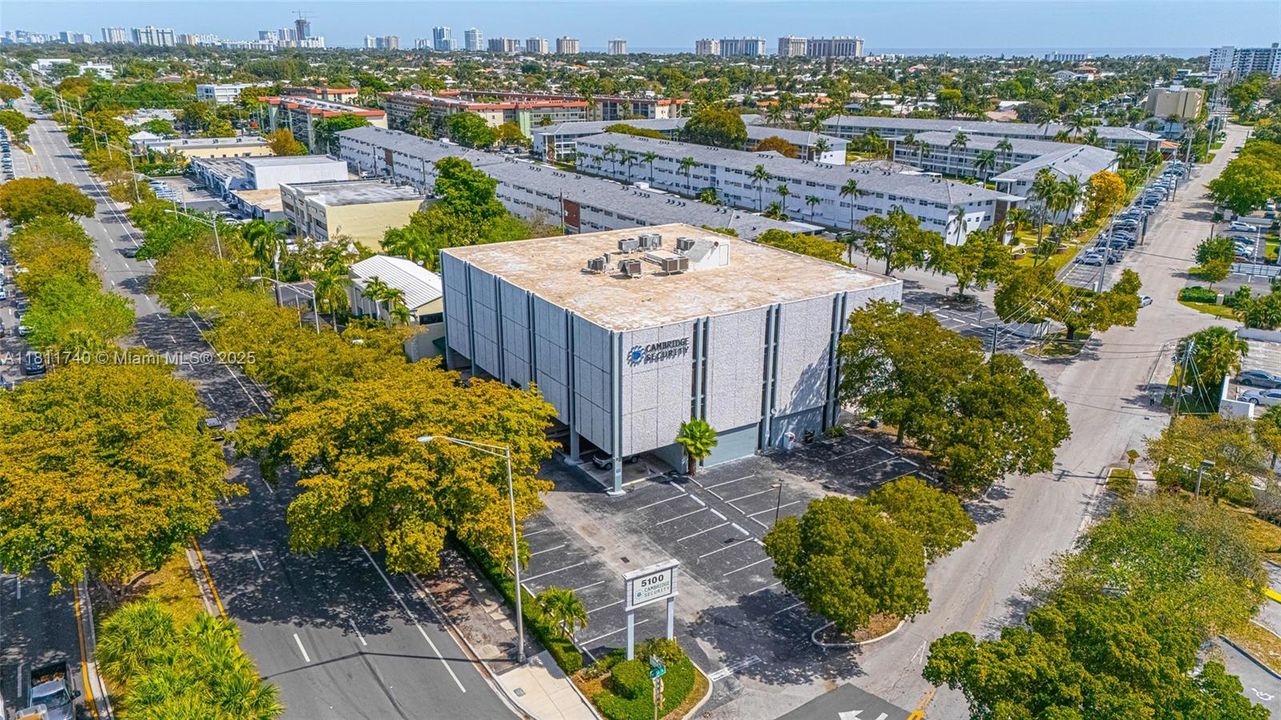 Недавно продано: $7,200,000 (0 спален, 0 ванн, 0 Квадратных фут)