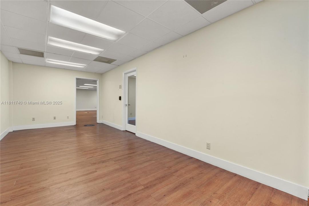 Недавно продано: $7,200,000 (0 спален, 0 ванн, 0 Квадратных фут)