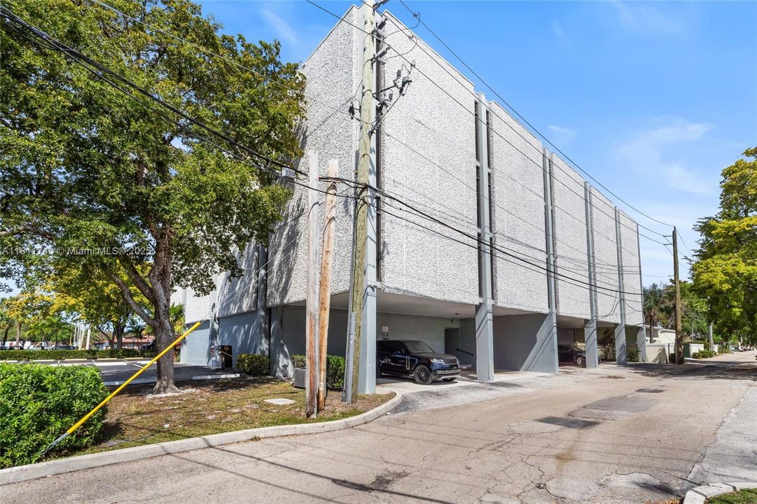 Недавно продано: $7,200,000 (0 спален, 0 ванн, 0 Квадратных фут)