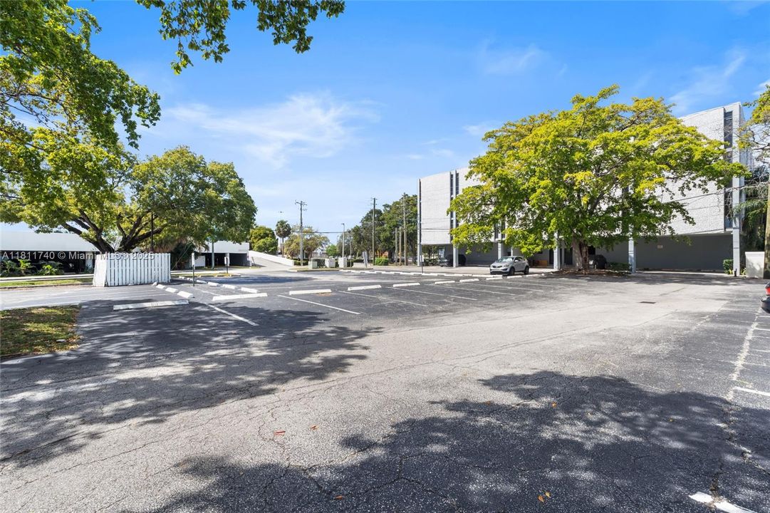 Недавно продано: $7,200,000 (0 спален, 0 ванн, 0 Квадратных фут)