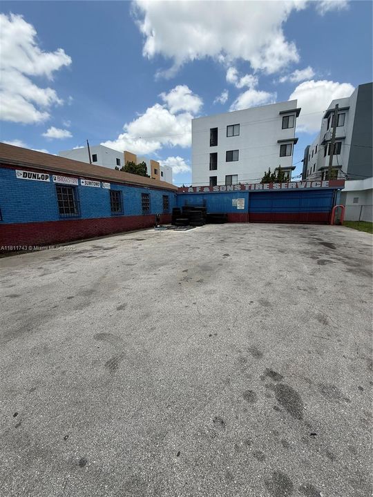 Recently Rented: $4,000 (0 beds, 0 baths, 0 Square Feet)