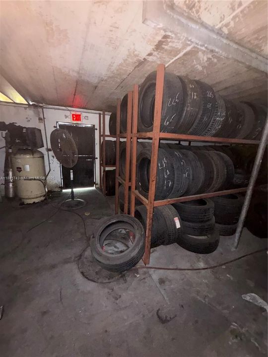 Recently Rented: $4,000 (0 beds, 0 baths, 0 Square Feet)