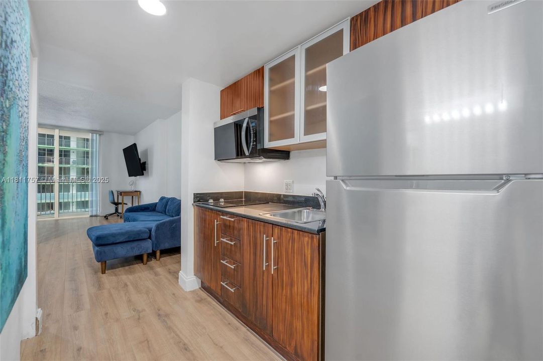 For Sale: $239,999 (0 beds, 1 baths, 508 Square Feet)