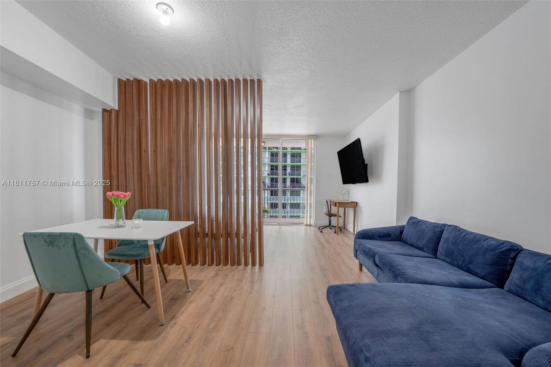 For Sale: $239,999 (0 beds, 1 baths, 508 Square Feet)