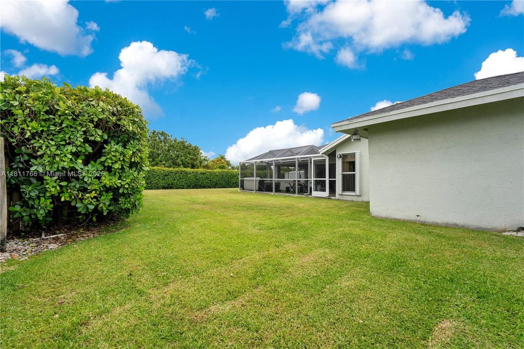 Recently Rented: $4,900 (4 beds, 2 baths, 2900 Square Feet)