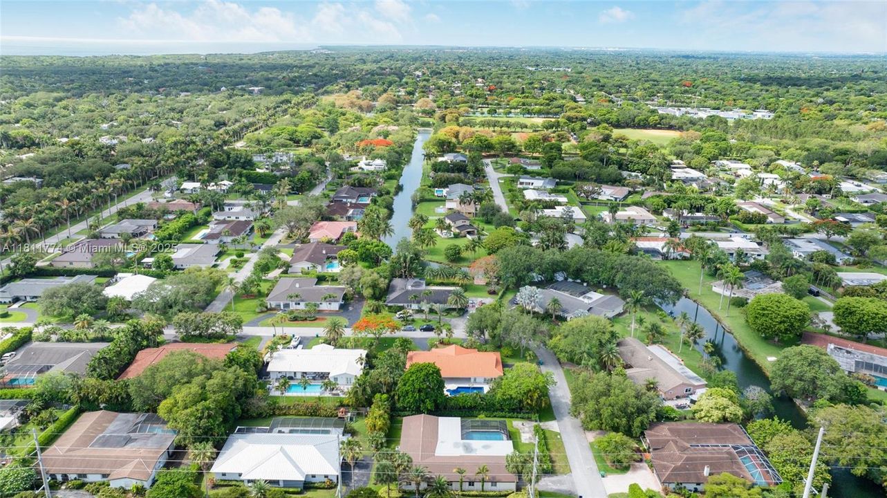 Active With Contract: $7,950 (4 beds, 3 baths, 2646 Square Feet)