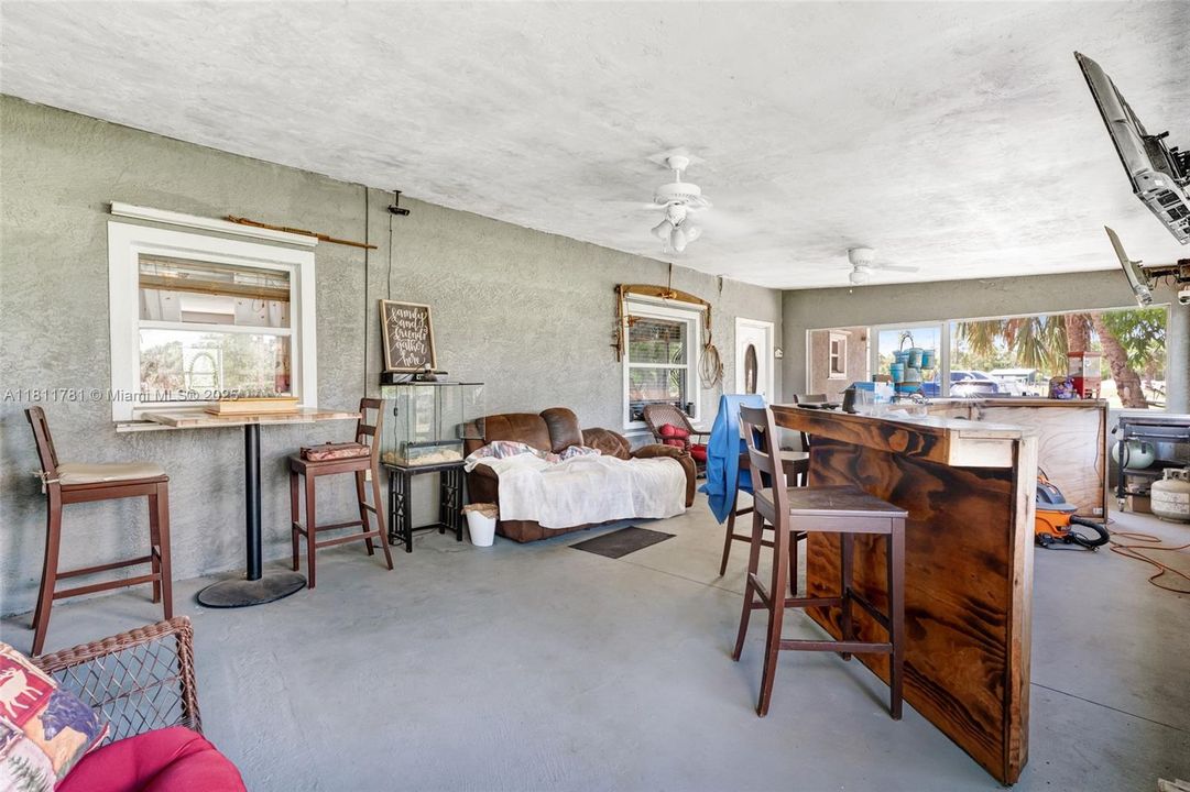 待售: $625,000 (4 贝兹, 3 浴室, 0 平方英尺)