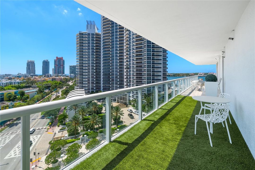 Recently Sold: $5,800,000 (4 beds, 4 baths, 3185 Square Feet)