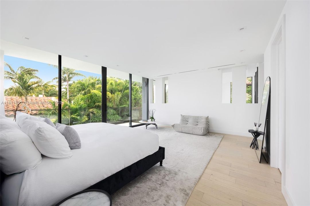 En Venta: $6,500,000 (5 camas, 5 baños, 4062 Pies cuadrados)