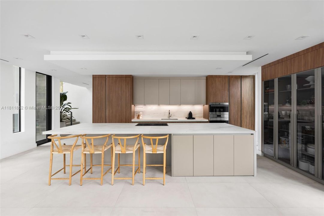 En Venta: $6,500,000 (5 camas, 5 baños, 4062 Pies cuadrados)