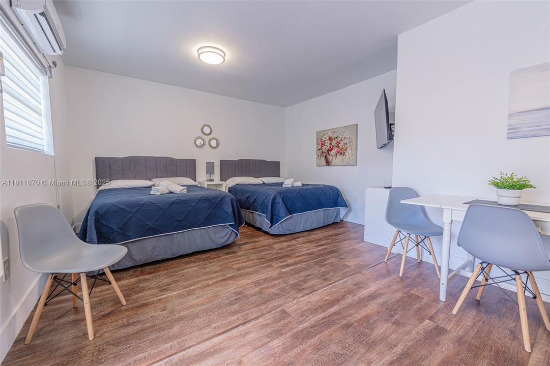 En Venta: $775,000 (0 camas, 0 baños, 1840 Pies cuadrados)