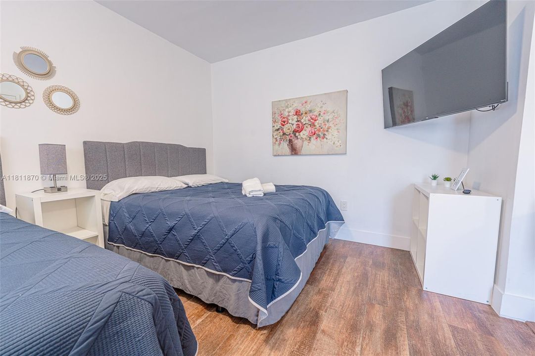 En Venta: $775,000 (0 camas, 0 baños, 1840 Pies cuadrados)