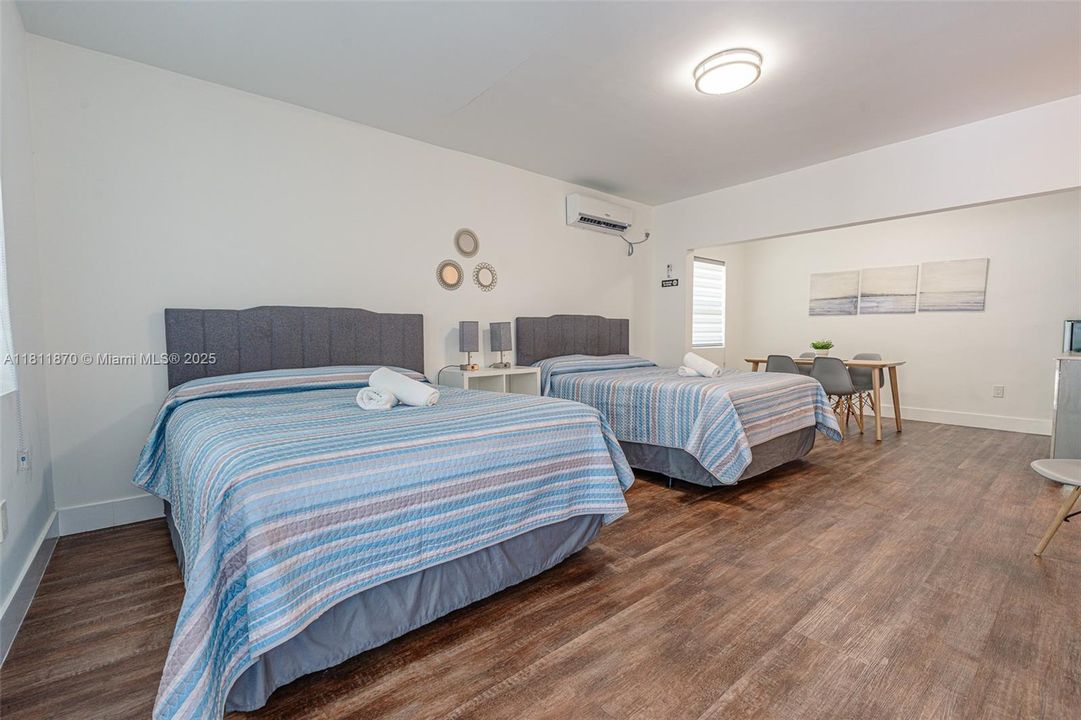 En Venta: $775,000 (0 camas, 0 baños, 1840 Pies cuadrados)