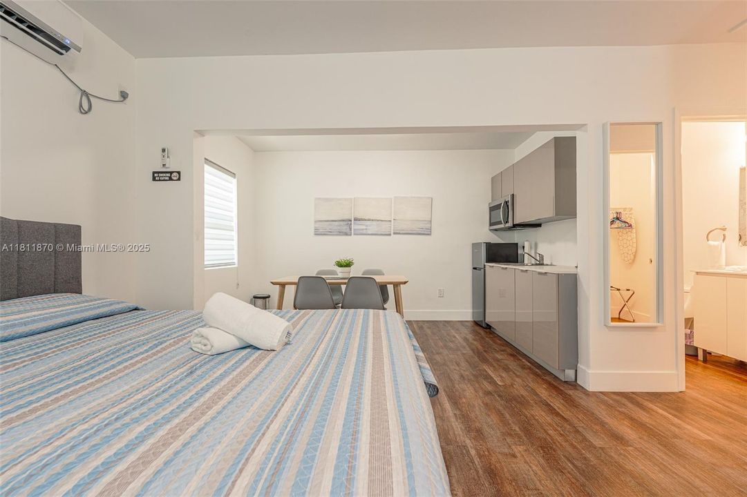 En Venta: $775,000 (0 camas, 0 baños, 1840 Pies cuadrados)