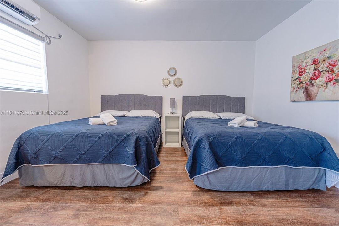 En Venta: $775,000 (0 camas, 0 baños, 1840 Pies cuadrados)