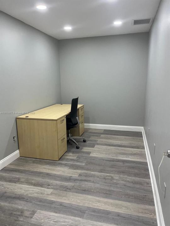 На продажу: $115,000 (0 спален, 0 ванн, 0 Квадратных фут)