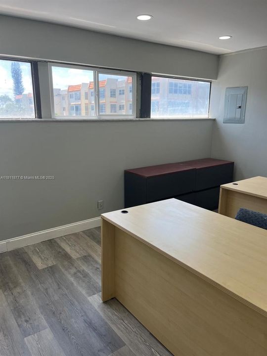 На продажу: $115,000 (0 спален, 0 ванн, 0 Квадратных фут)