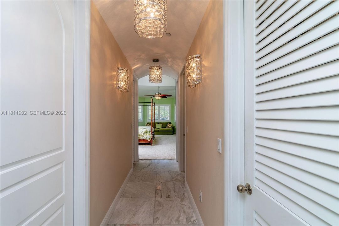 Master bath up Onxy flooring