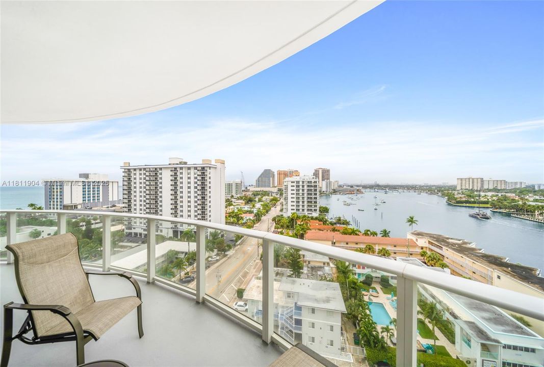 待售: $2,490,000 (3 贝兹, 3 浴室, 2003 平方英尺)