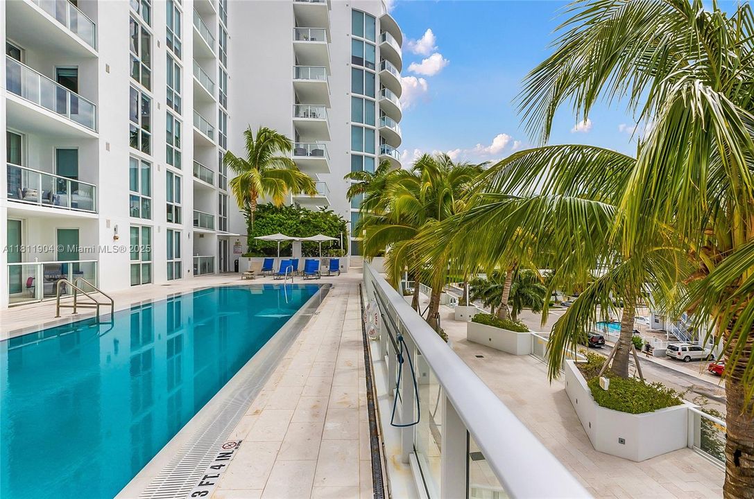 待售: $2,490,000 (3 贝兹, 3 浴室, 2003 平方英尺)