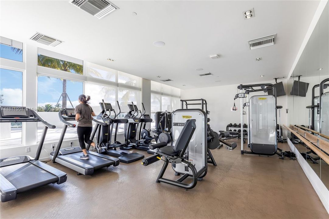 待售: $2,490,000 (3 贝兹, 3 浴室, 2003 平方英尺)