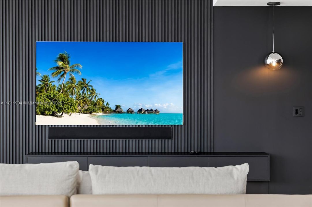 待售: $2,490,000 (3 贝兹, 3 浴室, 2003 平方英尺)