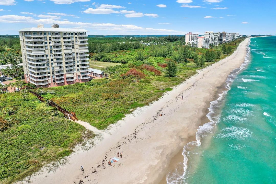 Recently Sold: $1,260,000 (4 beds, 3 baths, 2759 Square Feet)
