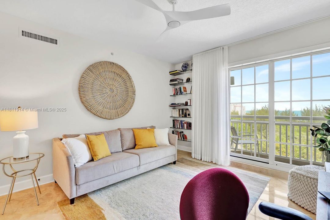 Recently Sold: $1,260,000 (4 beds, 3 baths, 2759 Square Feet)