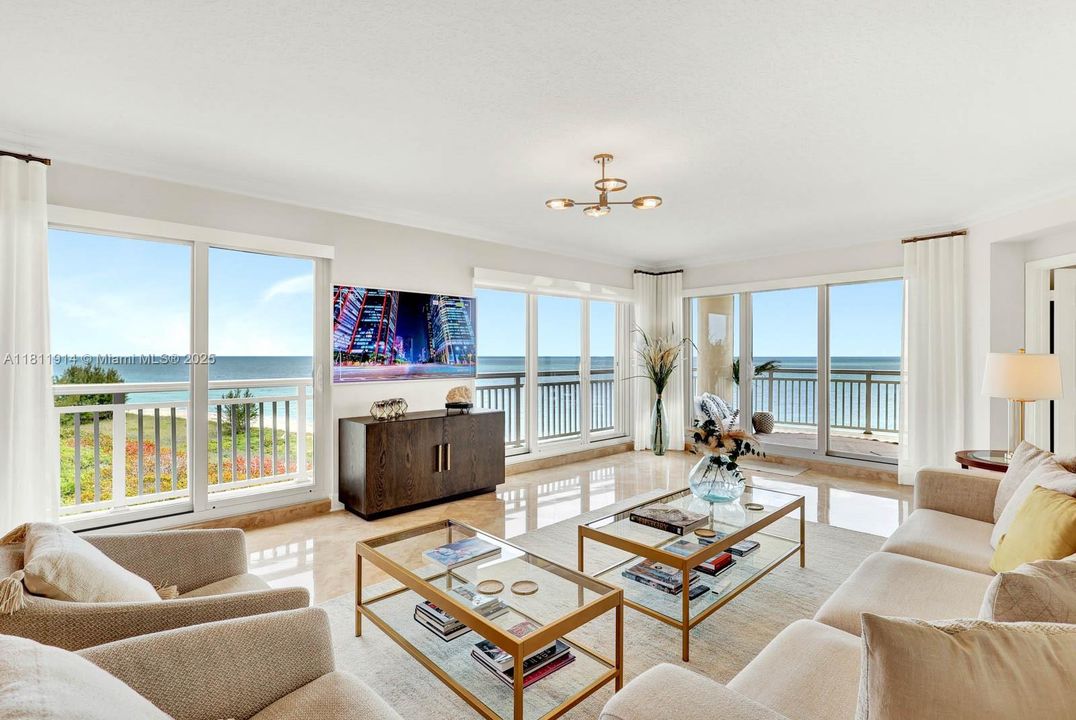 Recently Sold: $1,260,000 (4 beds, 3 baths, 2759 Square Feet)