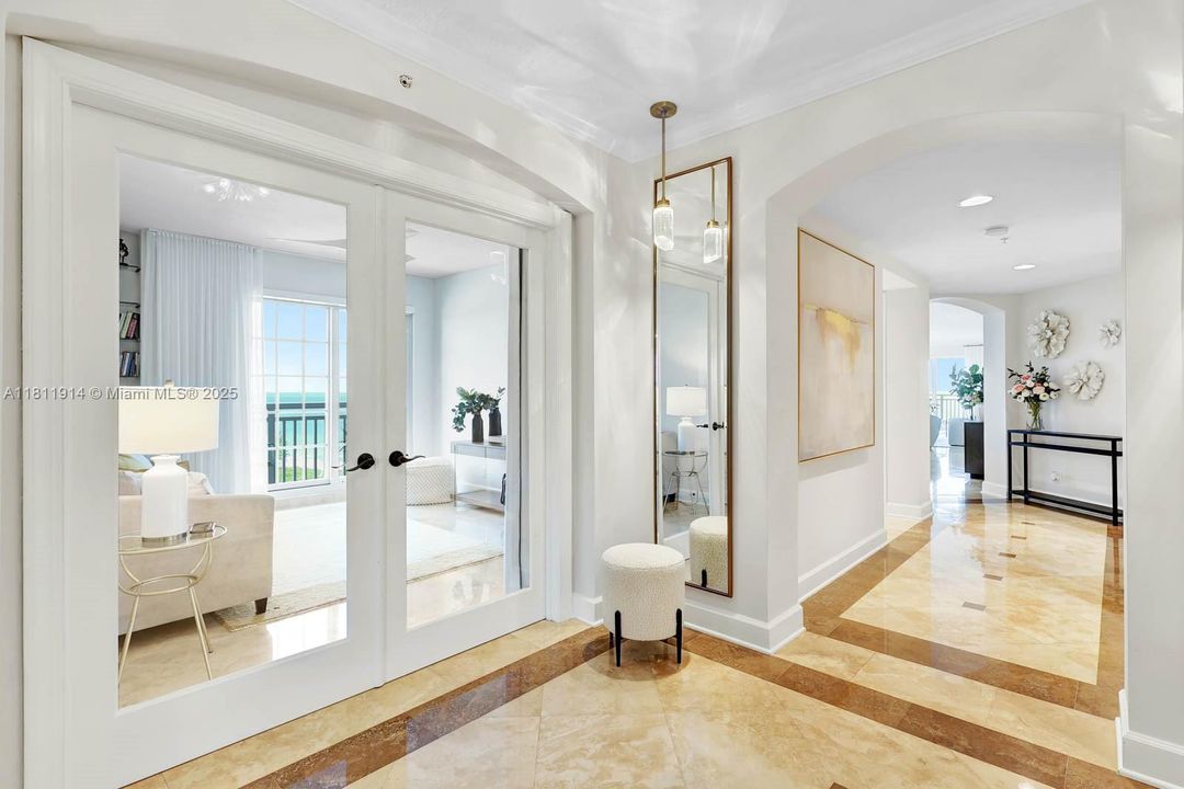 Recently Sold: $1,260,000 (4 beds, 3 baths, 2759 Square Feet)