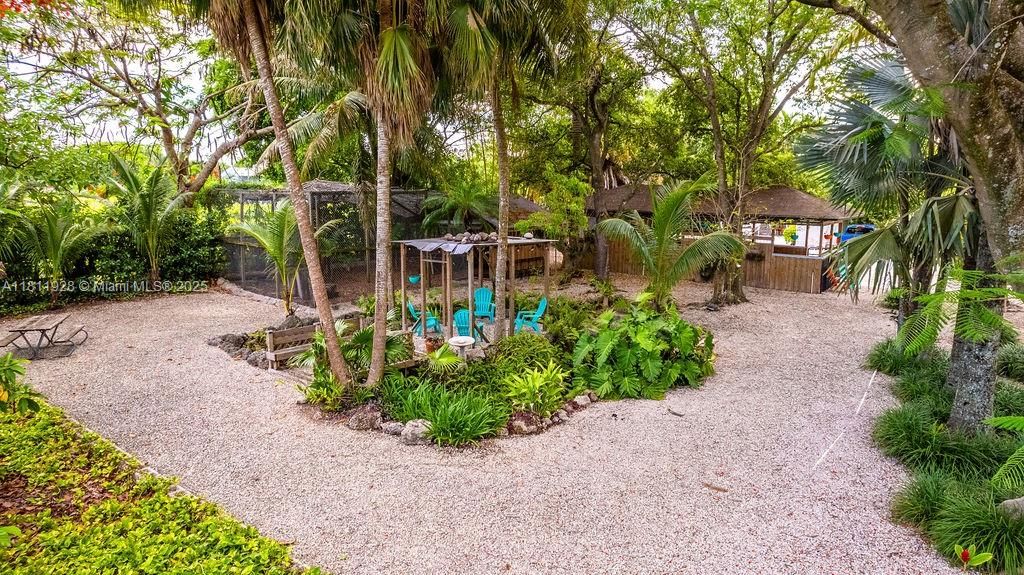 待售: $1,750,000 (3 贝兹, 3 浴室, 2438 平方英尺)