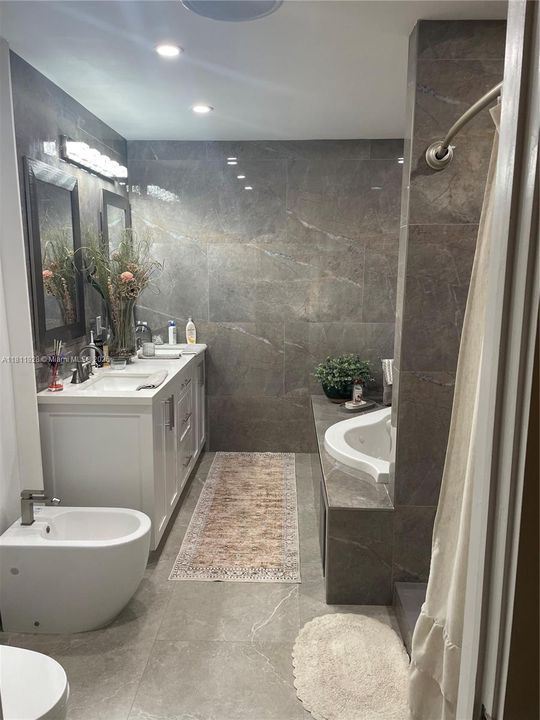 待售: $1,750,000 (3 贝兹, 3 浴室, 2438 平方英尺)