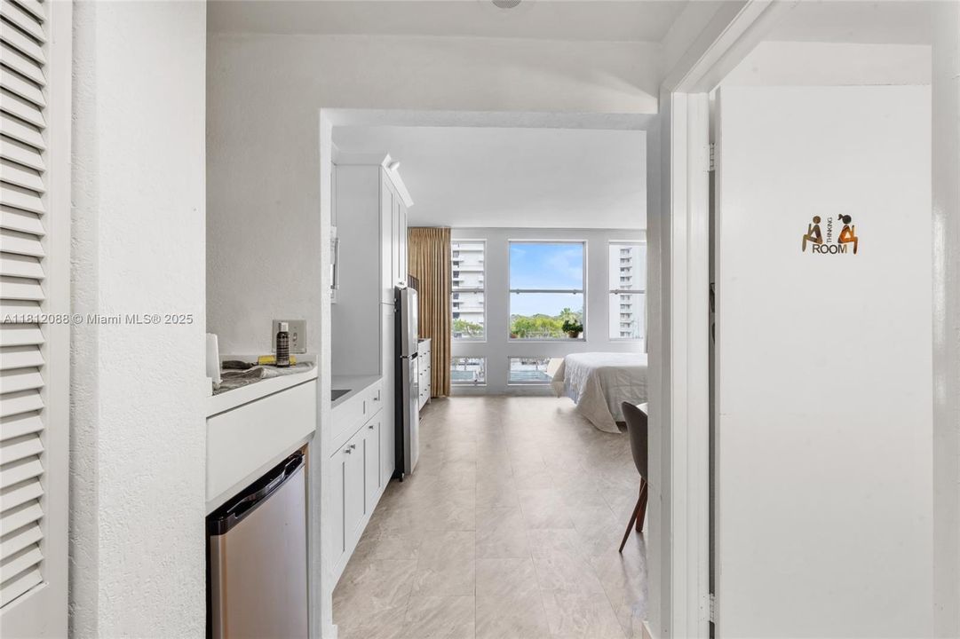 Vendido Recientemente: $210,000 (0 camas, 1 baños, 420 Pies cuadrados)