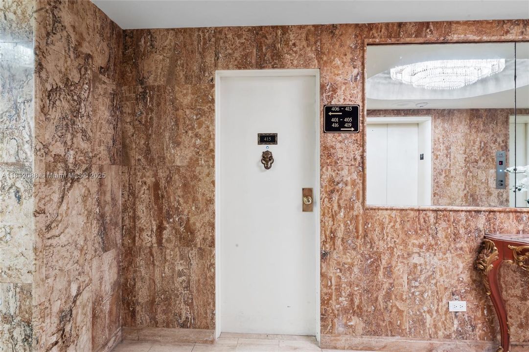 Vendido Recientemente: $210,000 (0 camas, 1 baños, 420 Pies cuadrados)