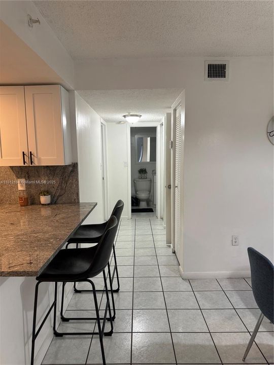 Activo con contrato: $248,000 (2 camas, 2 baños, 911 Pies cuadrados)