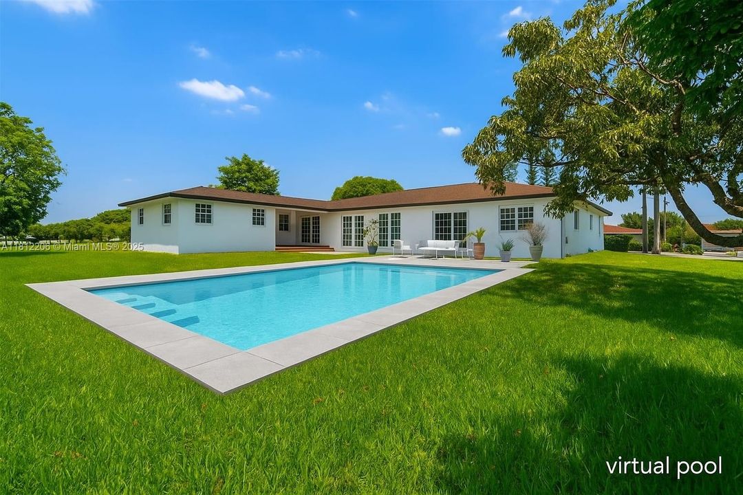 合同活跃: $1,699,000 (7 贝兹, 4 浴室, 3762 平方英尺)