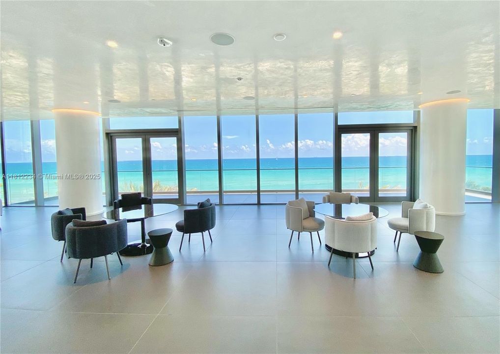 For Sale: $4,475,000 (3 beds, 3 baths, 2913 Square Feet)